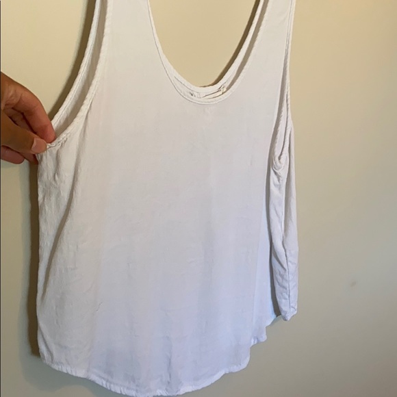 Garage Flowy Tank - Women - Picture 3 of 4